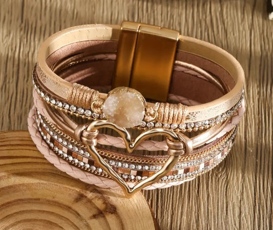 Magnetic Heart Buckle Bracelet -Gold