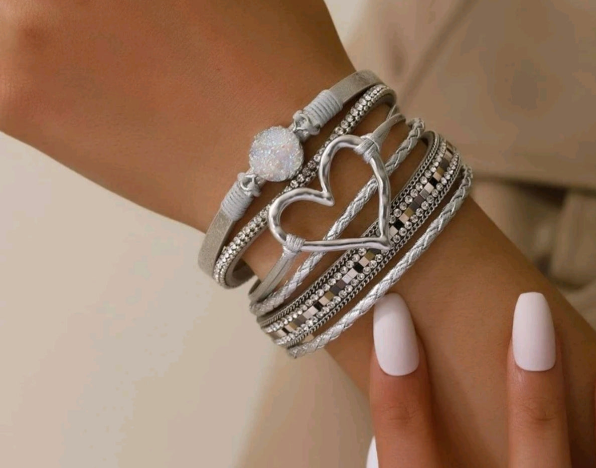 Magnetic Heart Bracelet - Silver