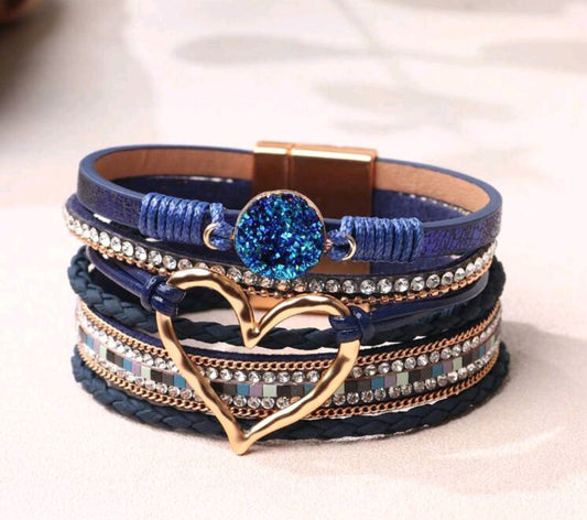 Glitzy Navy Heart Magnetic Bracelet